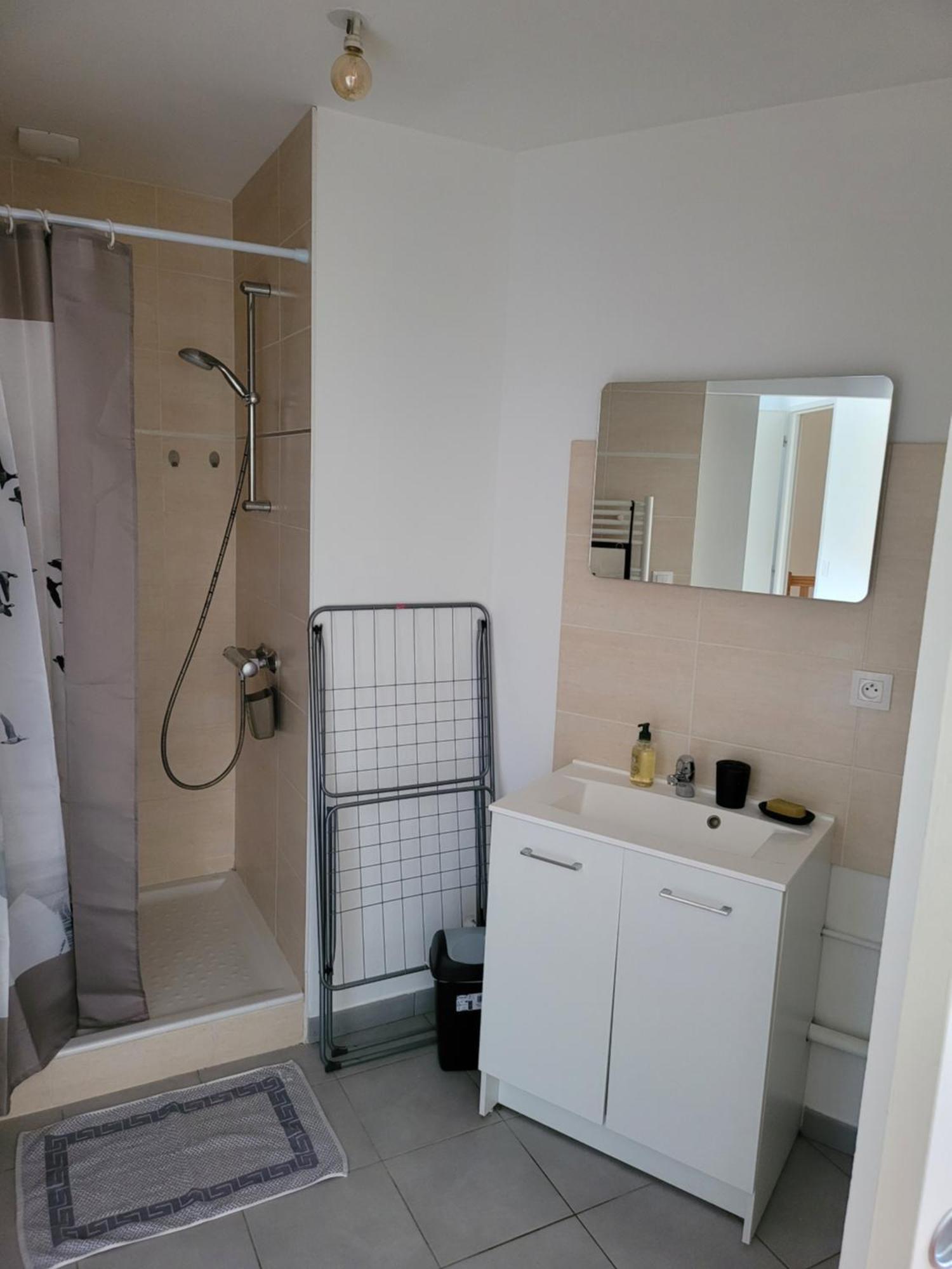 Appartement Meuble Duplex T3. Бом-ле-Дам Екстер'єр фото